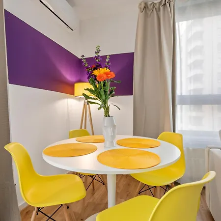 Lam Pop Up - Ac - View - Free Parking Apartman